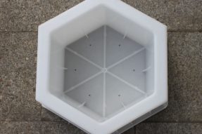 護(hù)坡六棱塊塑料模具你了解多少？